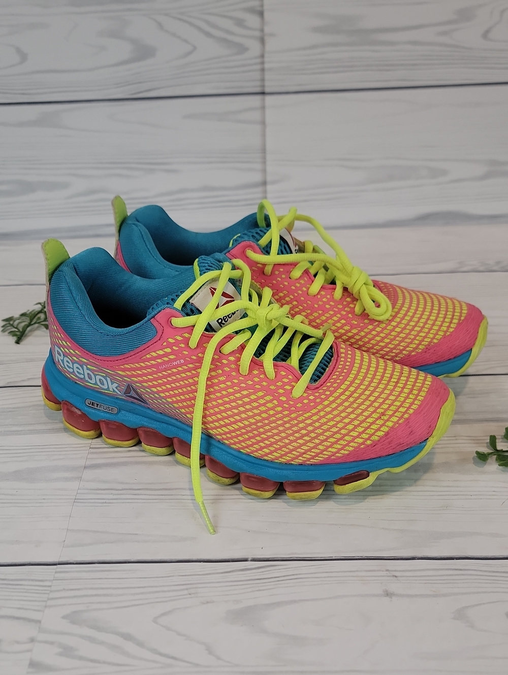 Reebok Z Jet Running Shoes Women's Pink, Teal, Yellow Colorway Womens Size 8.5
